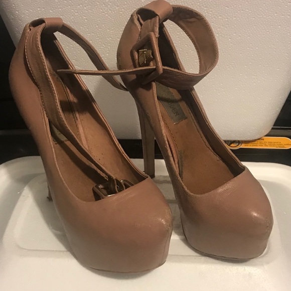 Steve Madden Shoes - Women’s heels Steve Madden Shoes - Women’s heels